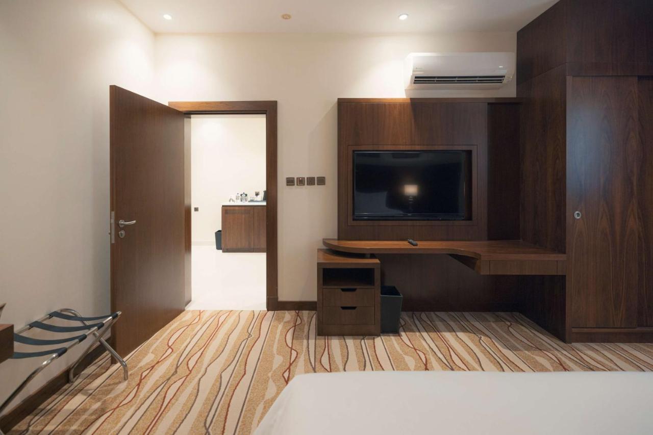 Radisson Blu Hotel, Buraydah Exterior foto